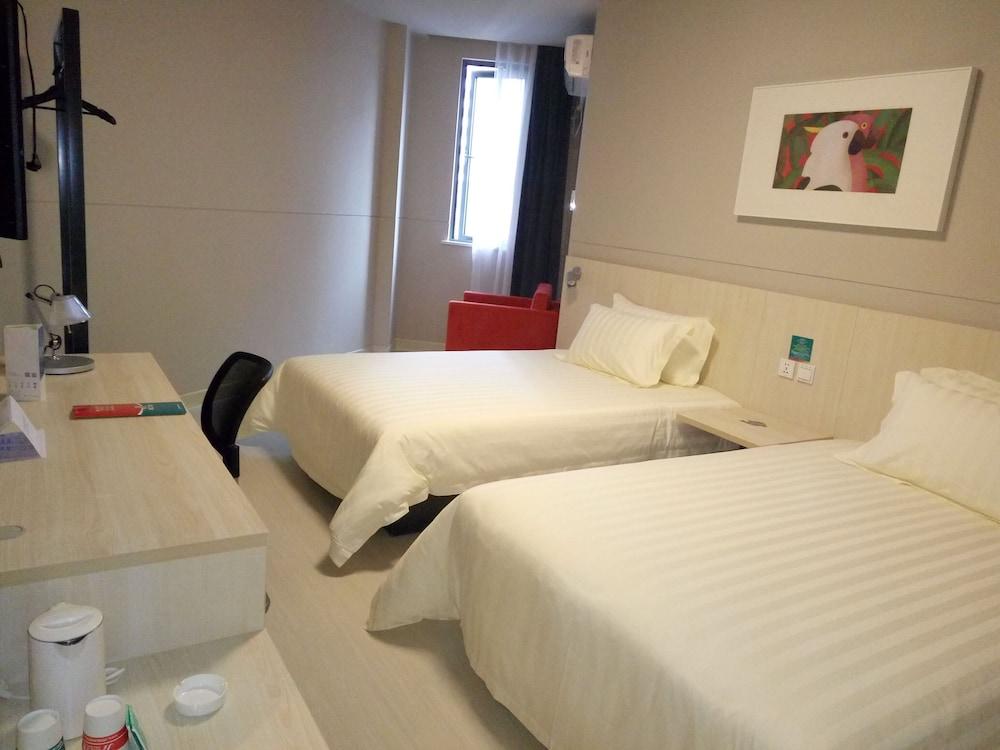 Jingjiang Inn Shanghai Jiading Chengzhong Road Екстер'єр фото