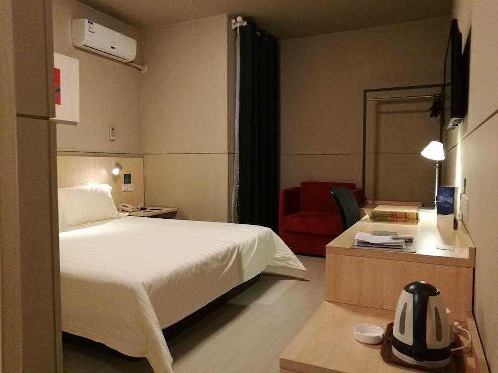 Jingjiang Inn Shanghai Jiading Chengzhong Road Екстер'єр фото