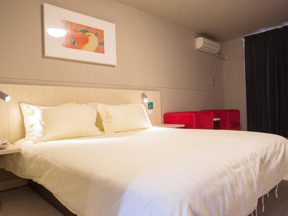 Jingjiang Inn Shanghai Jiading Chengzhong Road Екстер'єр фото