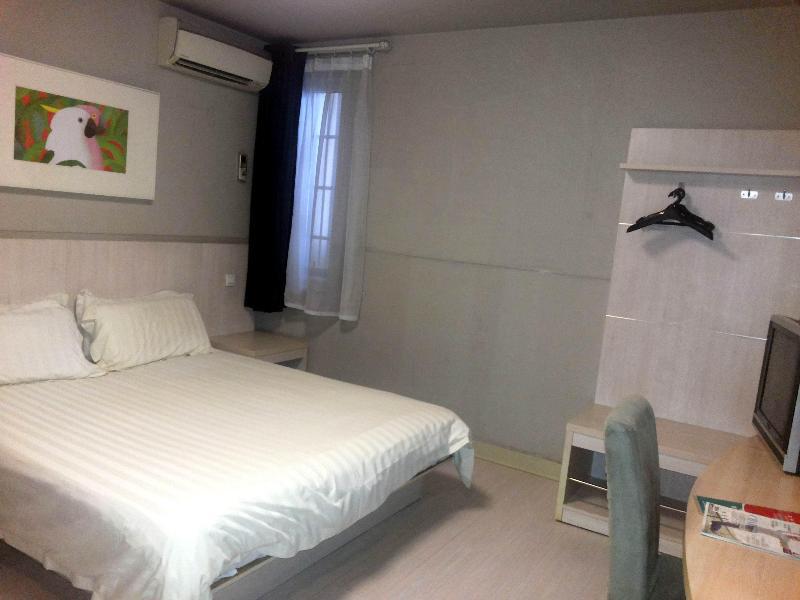 Jingjiang Inn Shanghai Jiading Chengzhong Road Екстер'єр фото
