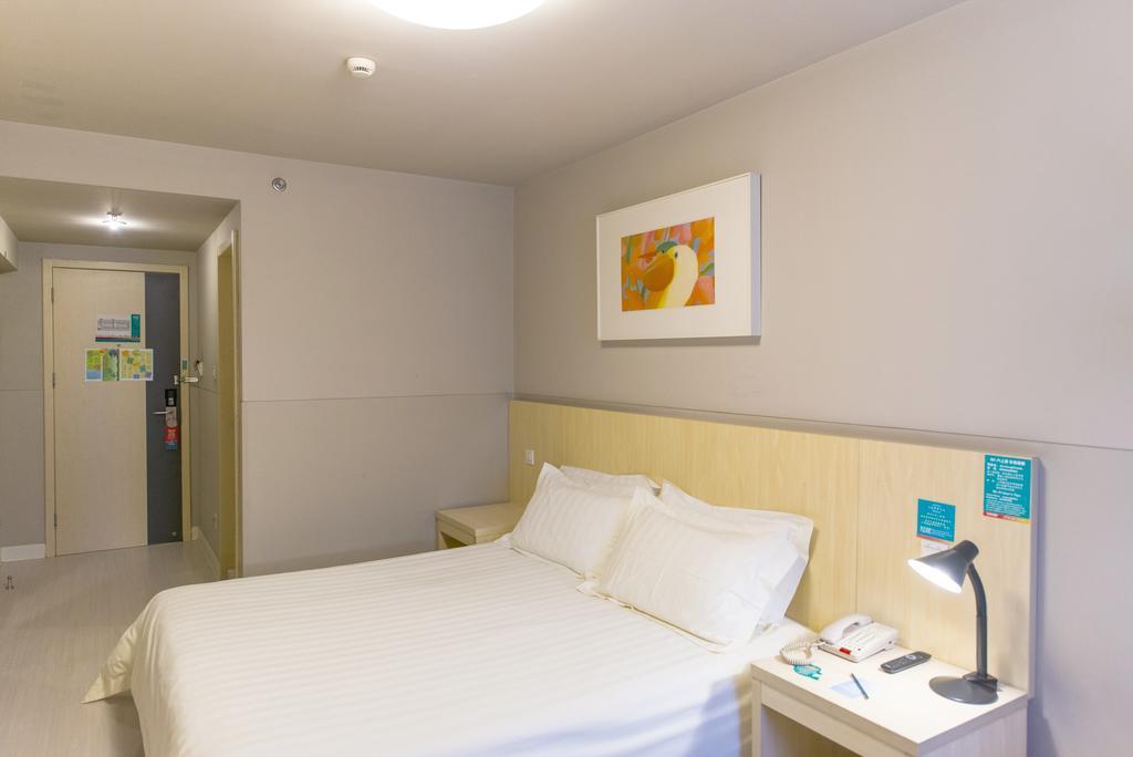 Jingjiang Inn Shanghai Jiading Chengzhong Road Екстер'єр фото